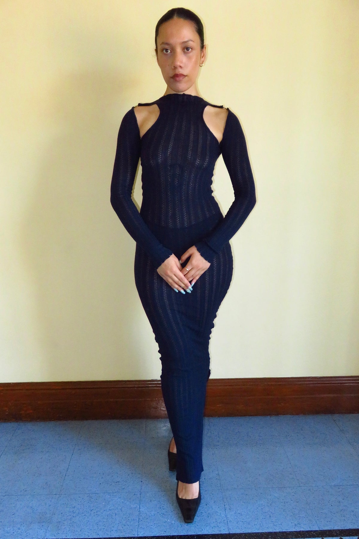 lacey knit dress w/ metal clasps*