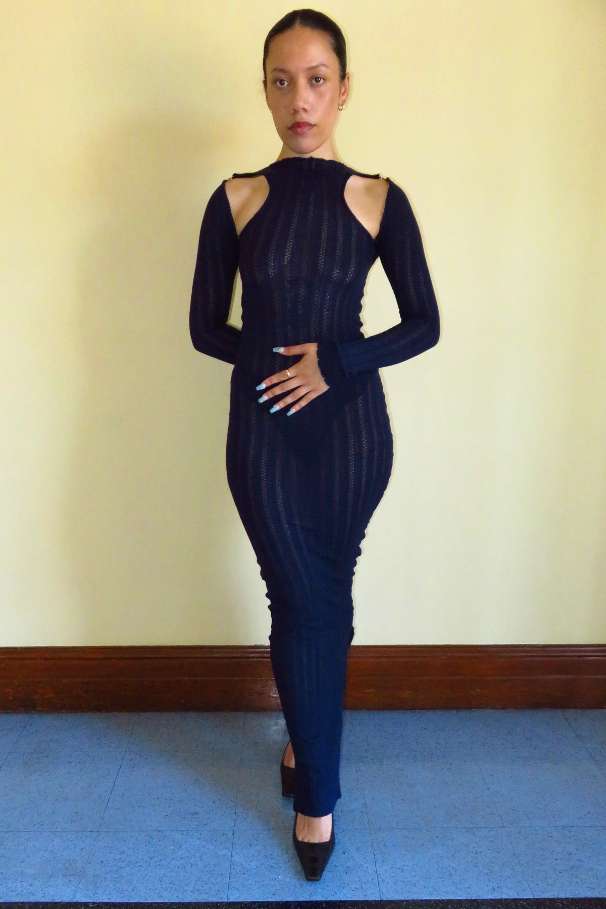 lacey knit dress w/ metal clasps*
